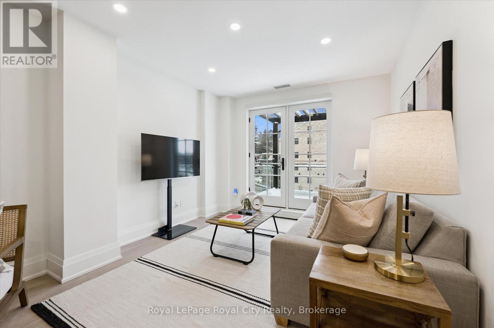 5 - 6523 Wellington 7 Road, Centre Wellington, Ontario N0B 1S0 - Photo 19 - X12638648