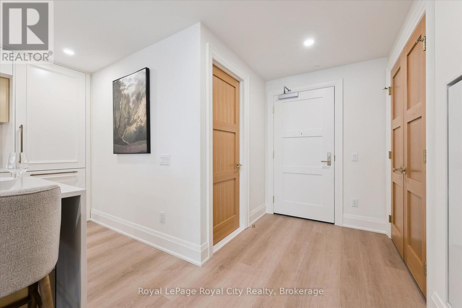 5 - 6523 Wellington 7 Road, Centre Wellington, Ontario N0B 1S0 - Photo 7 - X12638648