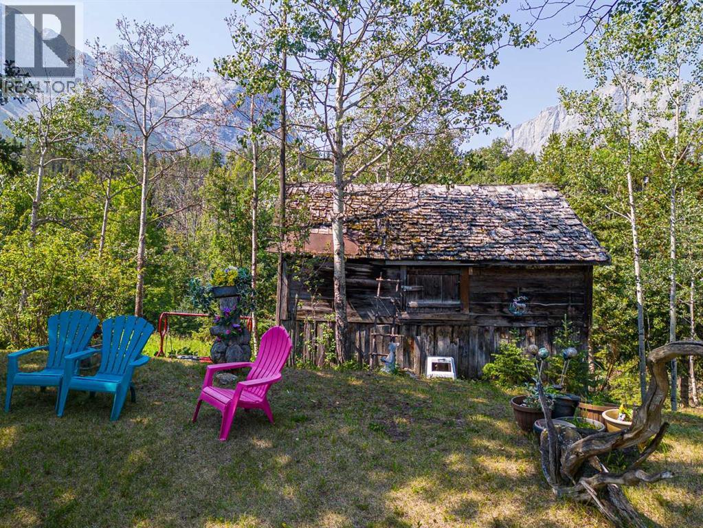 107 Three Sisters Drive, Canmore, Alberta  T1W 2M3 - Photo 15 - A2071413