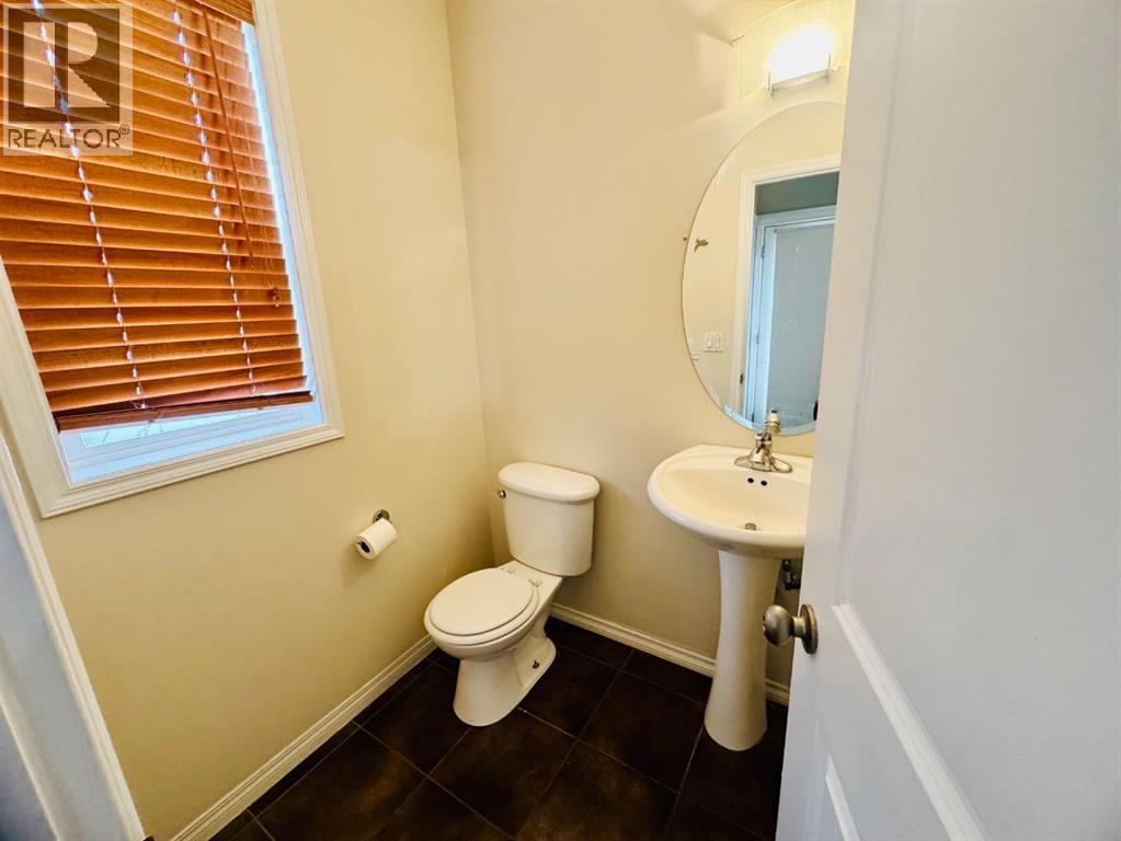 8 Taralake Way Ne, Calgary, Alberta  T3J 5L8 - Photo 10 - A2269581