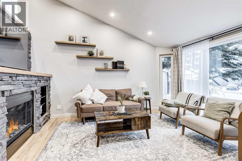 412 Mckerrell Place Se, Calgary, Alberta  T2Z 1P2 - Photo 4 - A2274082