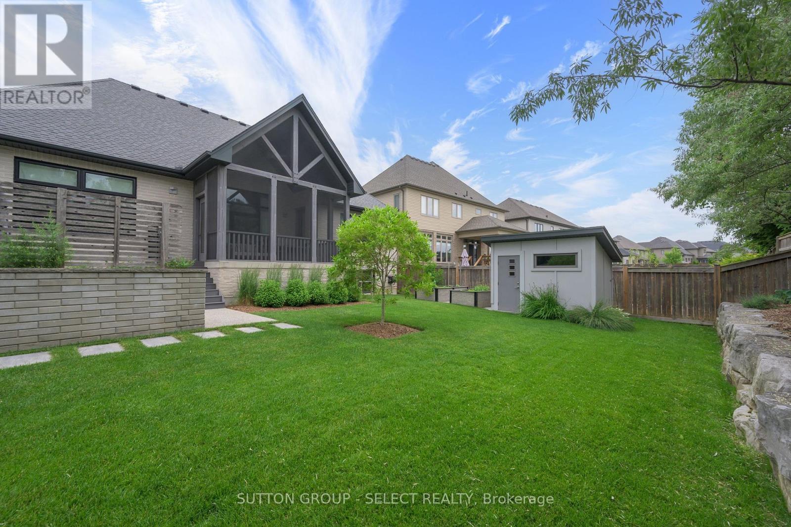 346 Bradwell Chase, London North, Ontario  N6G 0P7 - Photo 38 - X12638640