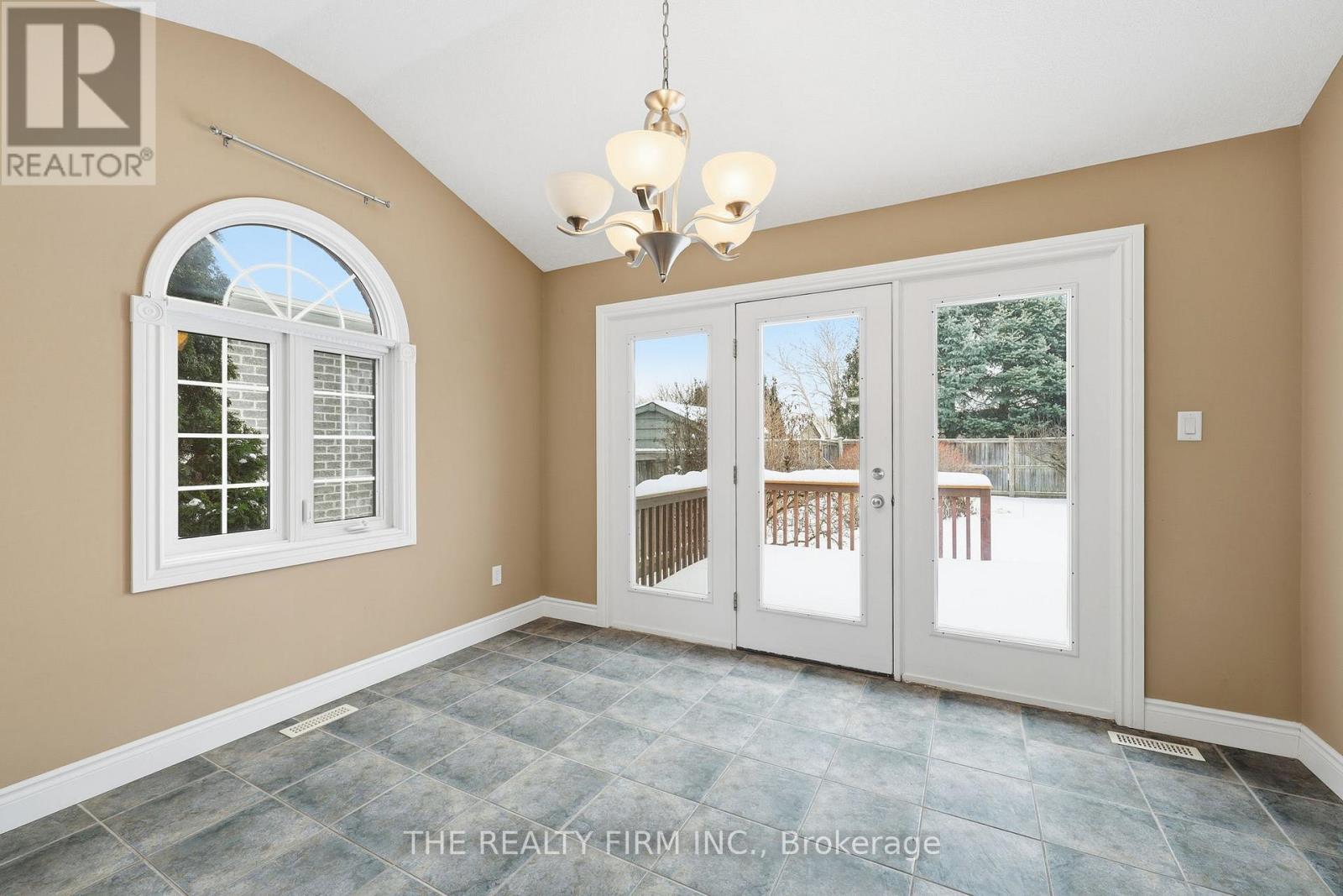 21 Kantor Court, St. Thomas, Ontario  N5R 0A1 - Photo 19 - X12638728