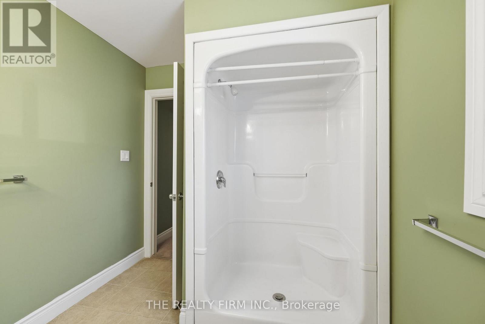 21 Kantor Court, St. Thomas, Ontario  N5R 0A1 - Photo 36 - X12638728