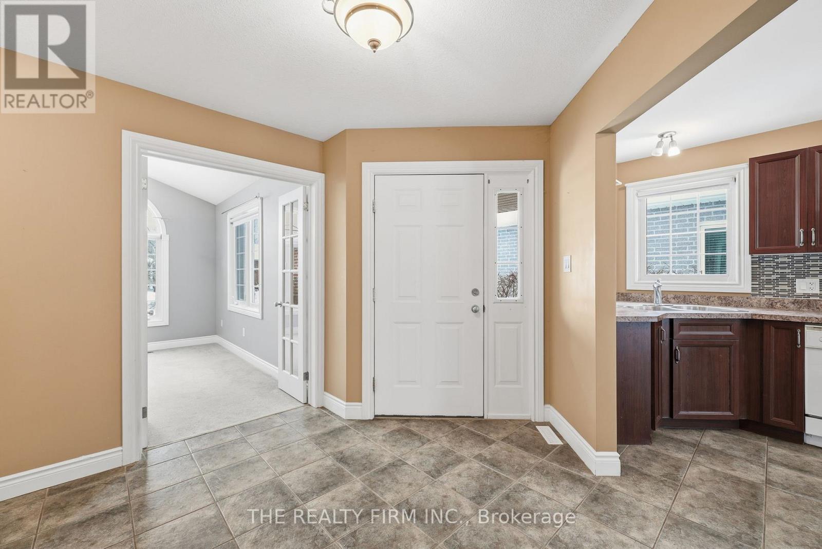 21 Kantor Court, St. Thomas, Ontario  N5R 0A1 - Photo 7 - X12638728