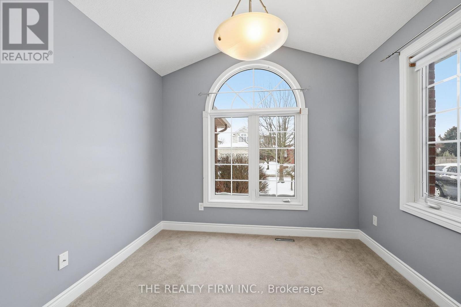 21 Kantor Court, St. Thomas, Ontario  N5R 0A1 - Photo 9 - X12638728