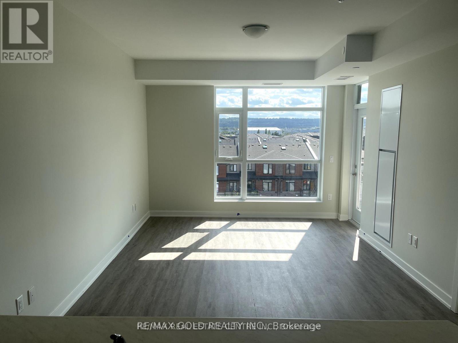 506 - 600 North Service Road, Hamilton (Lakeshore), Ontario  L8E 5A7 - Photo 7 - X12638562