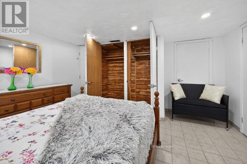 Lower Lvl - 44 Aldridge Street, Hamilton, Ontario  L9C 2T2 - Photo 11 - X12638590