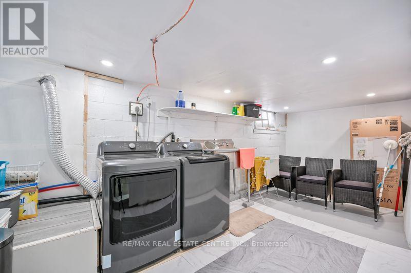 Lower Lvl - 44 Aldridge Street, Hamilton, Ontario  L9C 2T2 - Photo 16 - X12638590