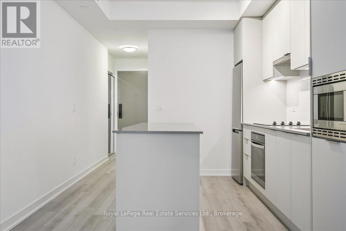 910b - 3071 Trafalgar Road, Oakville, Ontario  L6H 8C6 - Photo 12 - W12638632