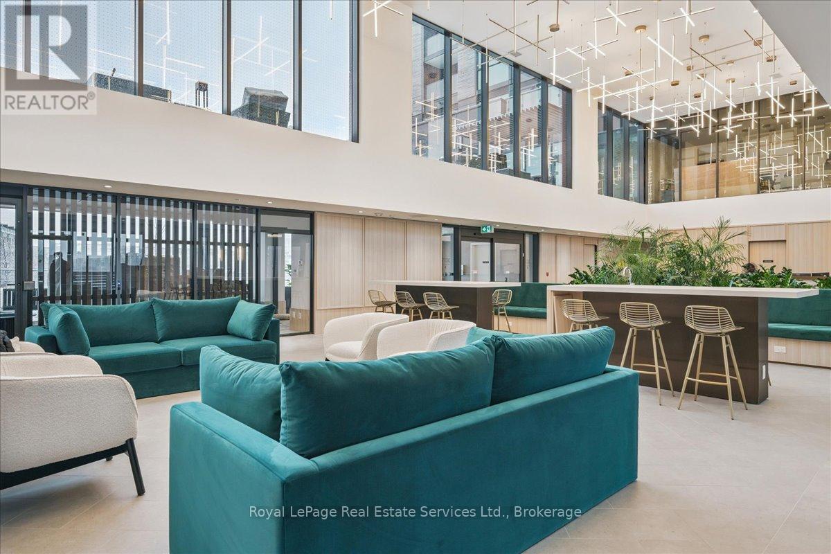 910b - 3071 Trafalgar Road, Oakville, Ontario  L6H 8C6 - Photo 37 - W12638632