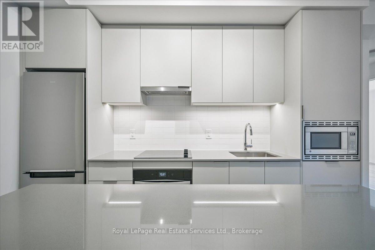 910b - 3071 Trafalgar Road, Oakville, Ontario  L6H 8C6 - Photo 8 - W12638632