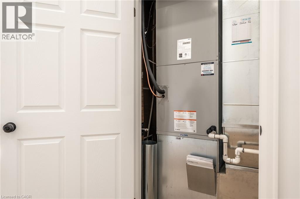 322 Mount Albion Road Unit# B, Hamilton, Ontario  L8K 5T2 - Photo 11 - 40794283