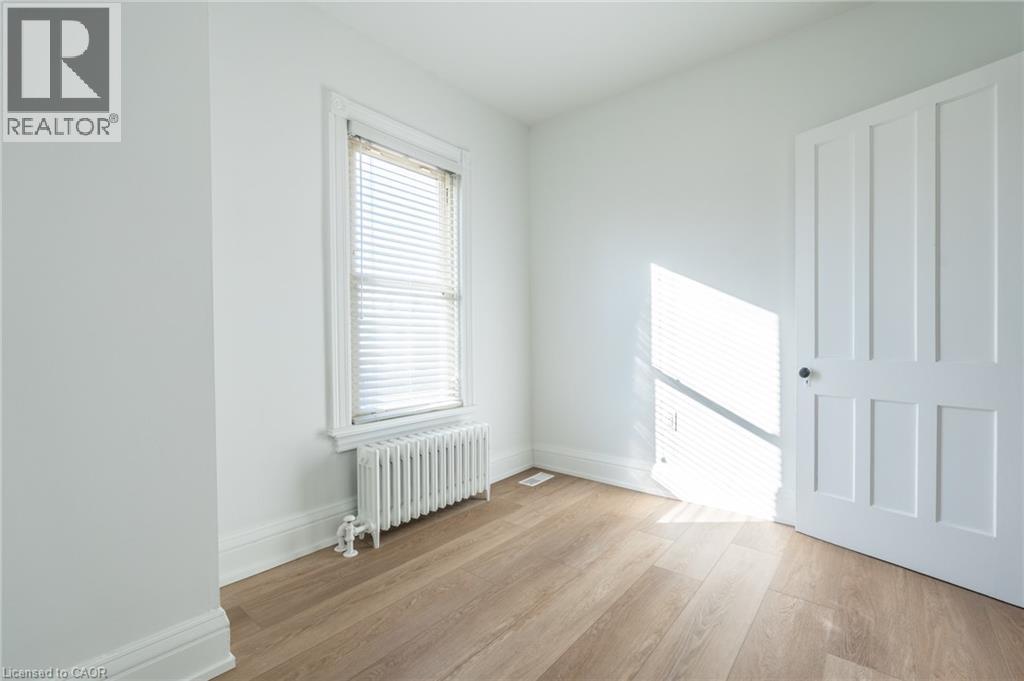 322 Mount Albion Road Unit# B, Hamilton, Ontario  L8K 5T2 - Photo 23 - 40794283