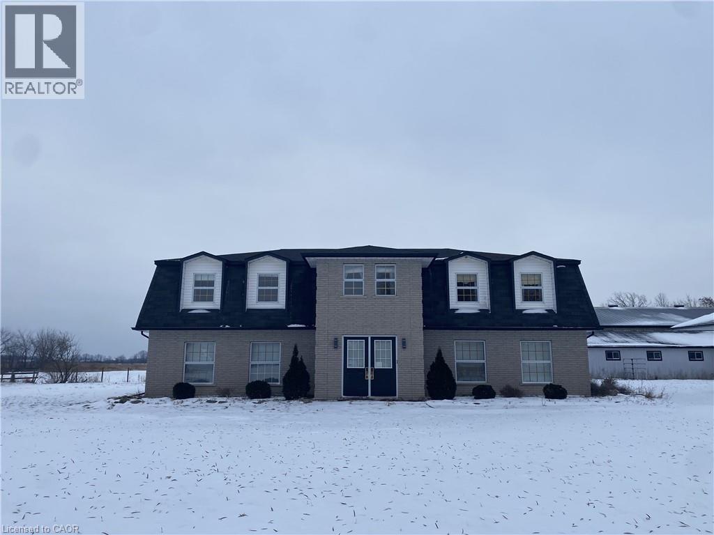 38 Eleventh Road E, Stoney Creek, Ontario L8J 3N5 - Photo 1 - 40794267