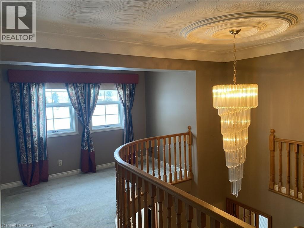 38 Eleventh Road E, Stoney Creek, Ontario L8J 3N5 - Photo 13 - 40794267