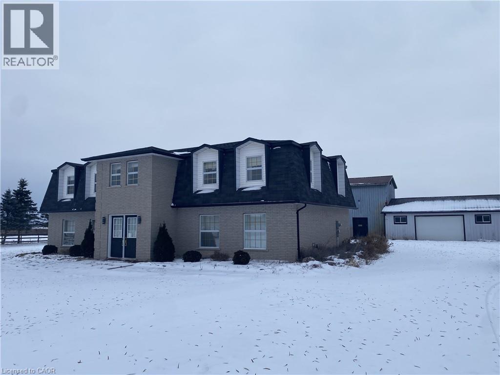 38 Eleventh Road E, Stoney Creek, Ontario L8J 3N5 - Photo 2 - 40794267