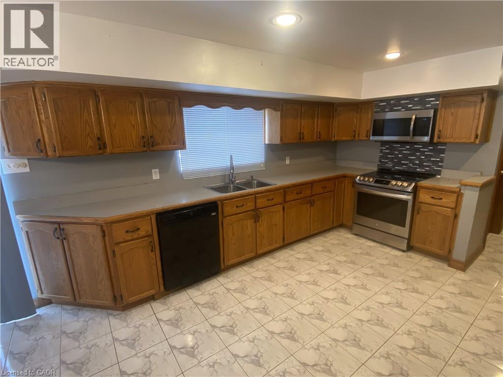 38 Eleventh Road E, Stoney Creek, Ontario L8J 3N5 - Photo 7 - 40794267