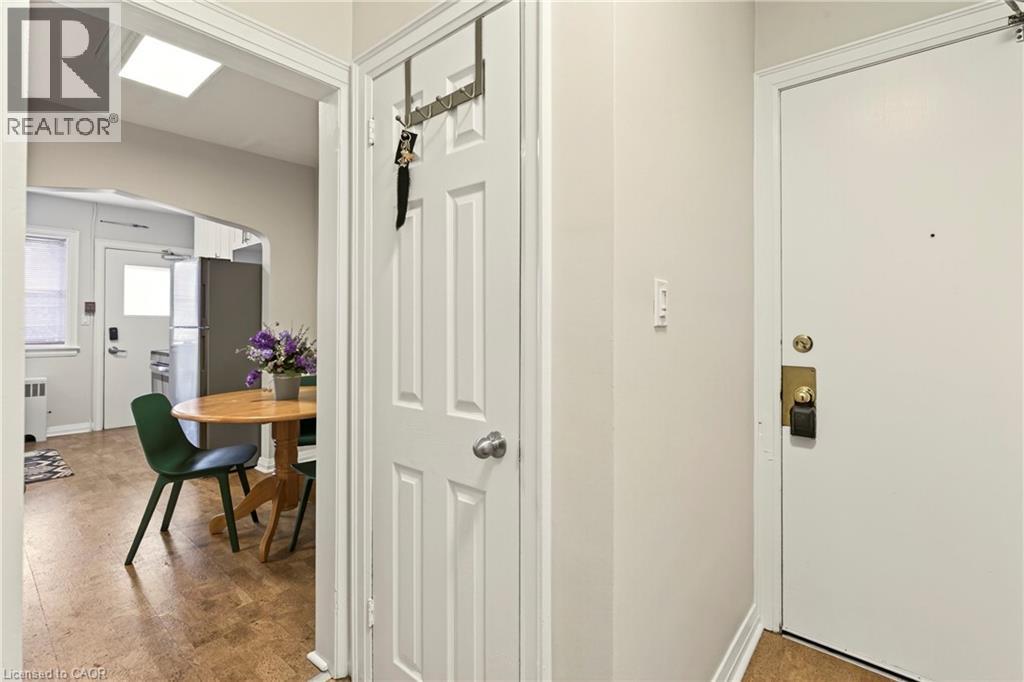 1253 Main Street W Unit# 3, Hamilton, Ontario  L8S 1C4 - Photo 10 - 40781678