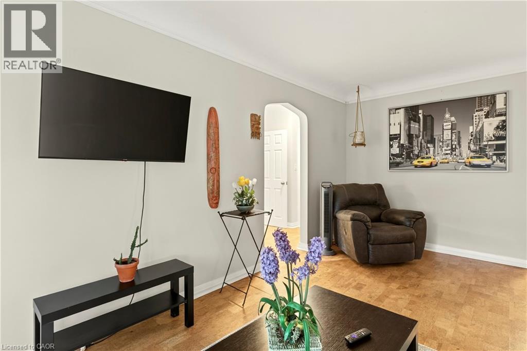 1253 Main Street W Unit# 3, Hamilton, Ontario  L8S 1C4 - Photo 16 - 40781678