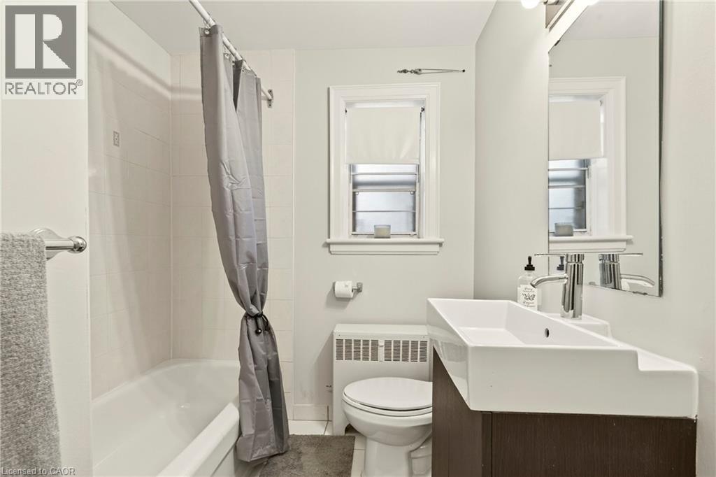 1253 Main Street W Unit# 3, Hamilton, Ontario  L8S 1C4 - Photo 39 - 40781678