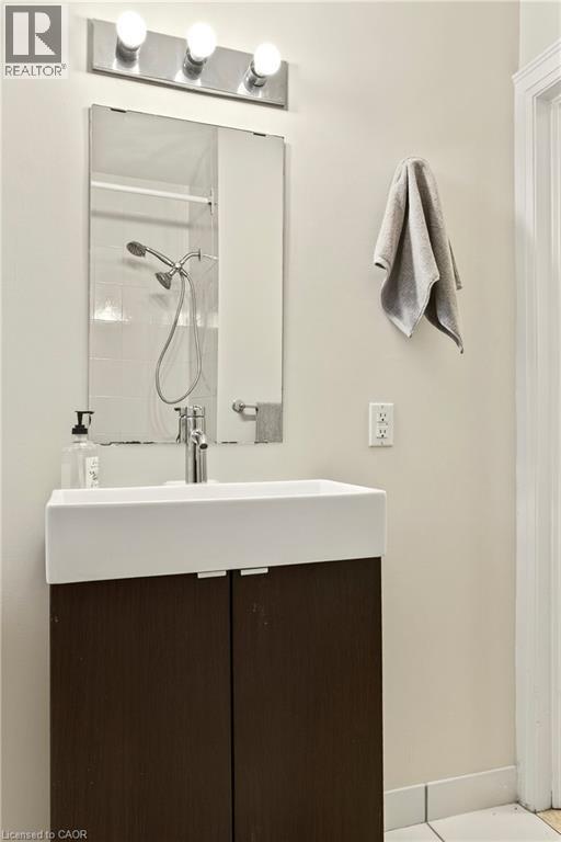 1253 Main Street W Unit# 3, Hamilton, Ontario  L8S 1C4 - Photo 40 - 40781678