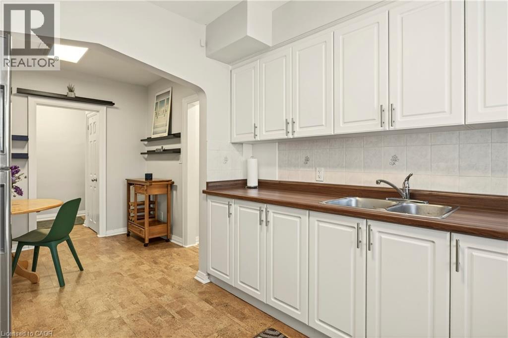 1253 Main Street W Unit# 3, Hamilton, Ontario  L8S 1C4 - Photo 24 - 40781678