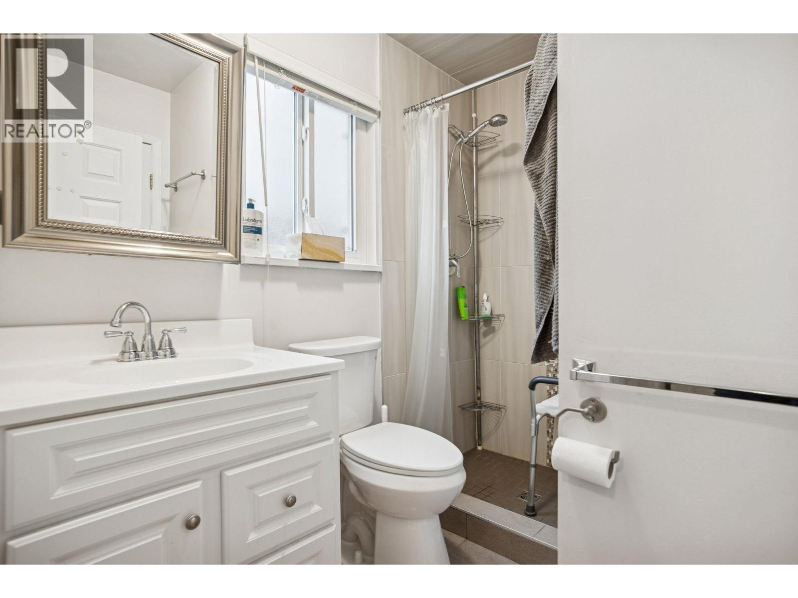 658 Pender Place, Port Coquitlam, British Columbia  V3B 7M2 - Photo 32 - R3073979