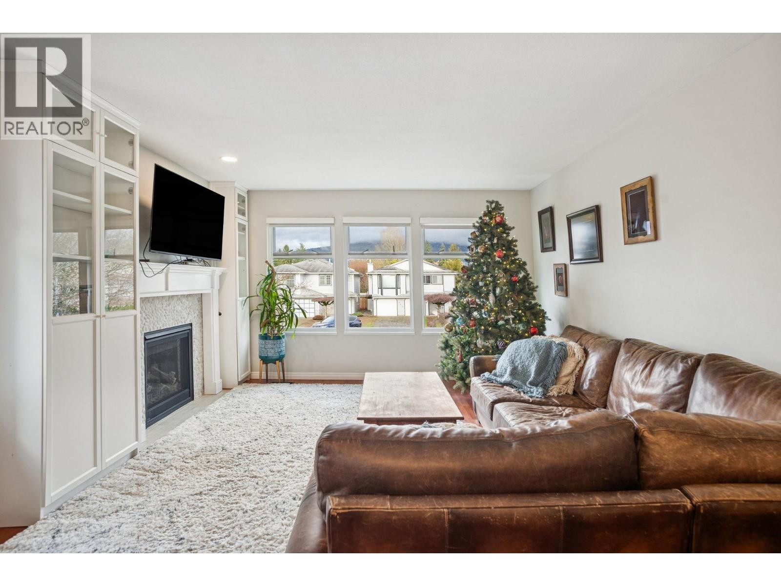 658 Pender Place, Port Coquitlam, British Columbia  V3B 7M2 - Photo 3 - R3073979