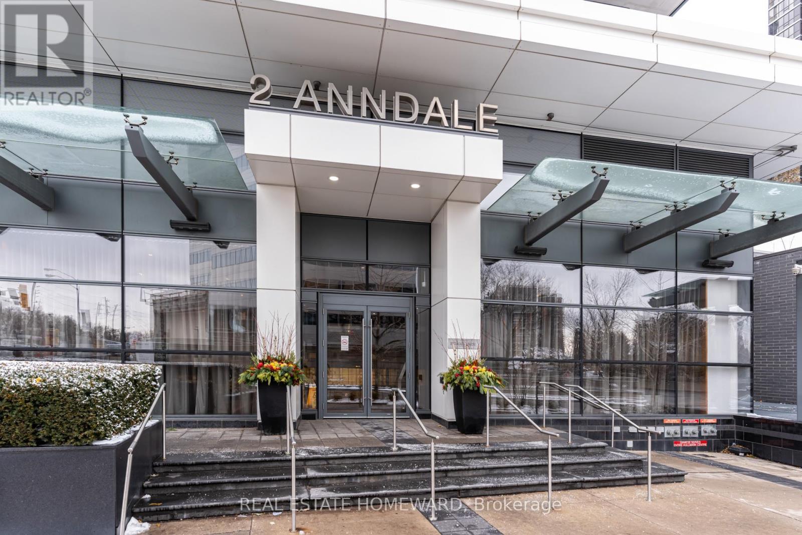 2509 - 2 ANNDALE DRIVE, Toronto, Ontario