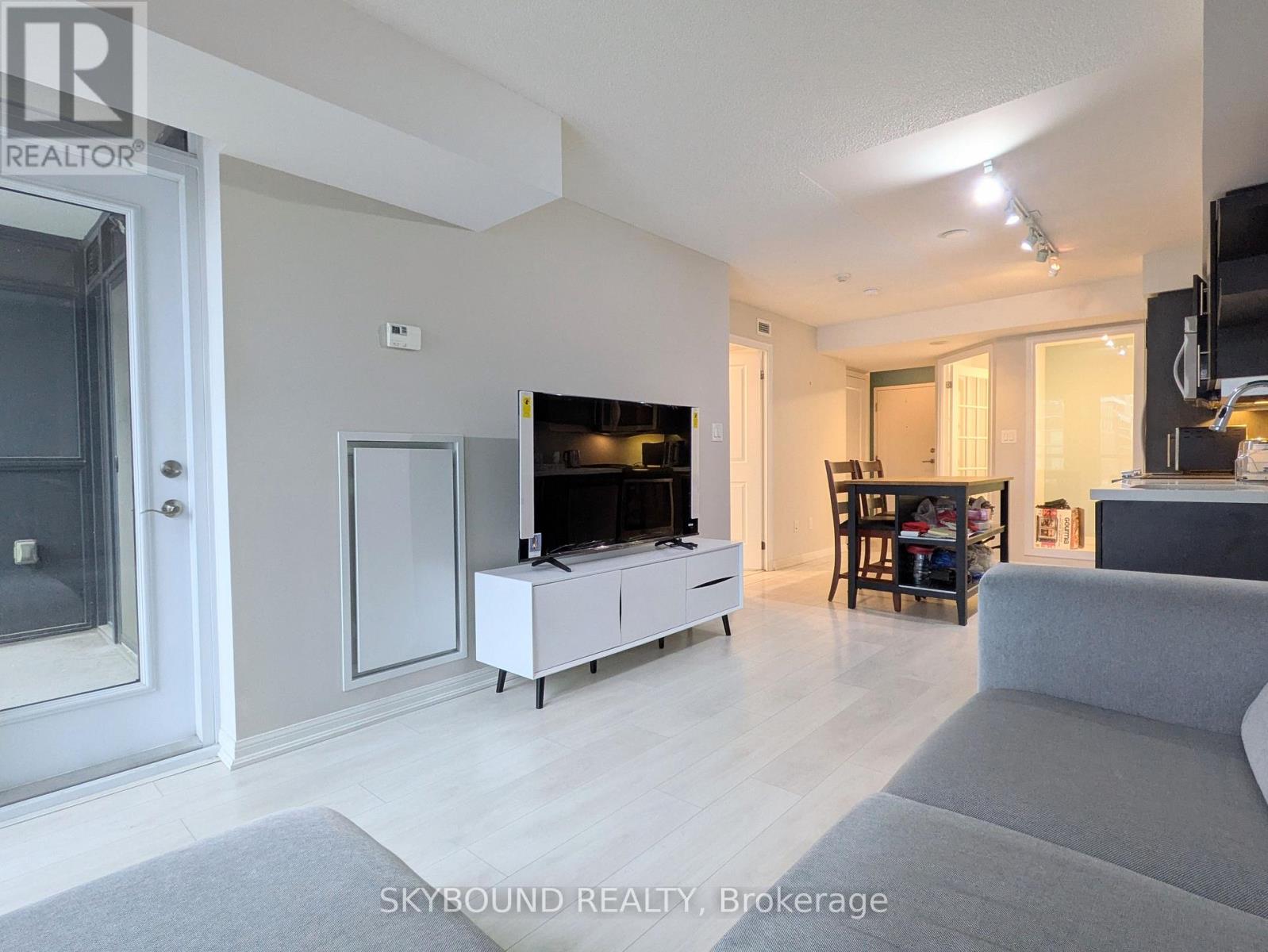 620 - 400 Adelaide Street E, Toronto (Moss Park), Ontario  M5A 4S3 - Photo 17 - C12638704