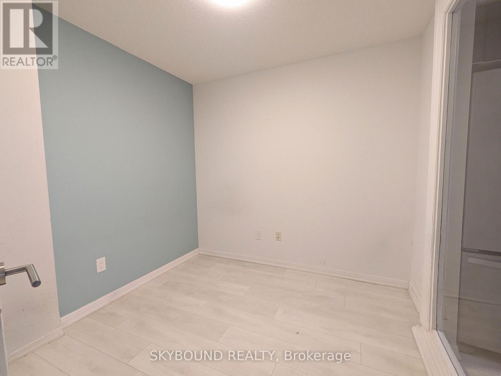 620 - 400 Adelaide Street E, Toronto (Moss Park), Ontario  M5A 4S3 - Photo 26 - C12638704