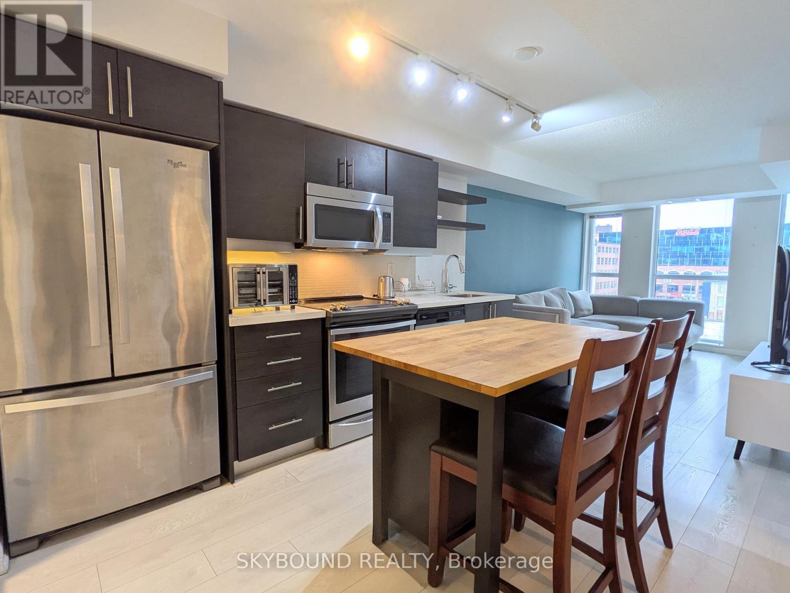 620 - 400 Adelaide Street E, Toronto (Moss Park), Ontario  M5A 4S3 - Photo 4 - C12638704