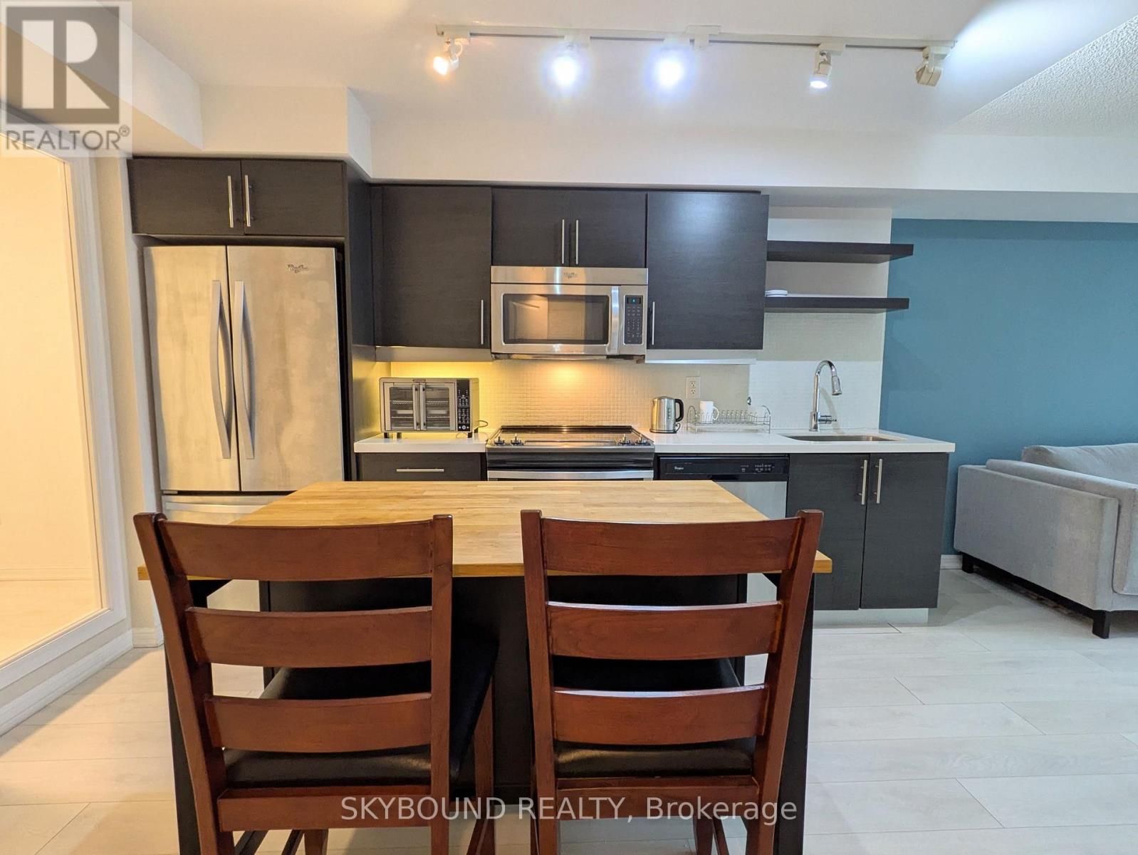 620 - 400 Adelaide Street E, Toronto (Moss Park), Ontario  M5A 4S3 - Photo 5 - C12638704