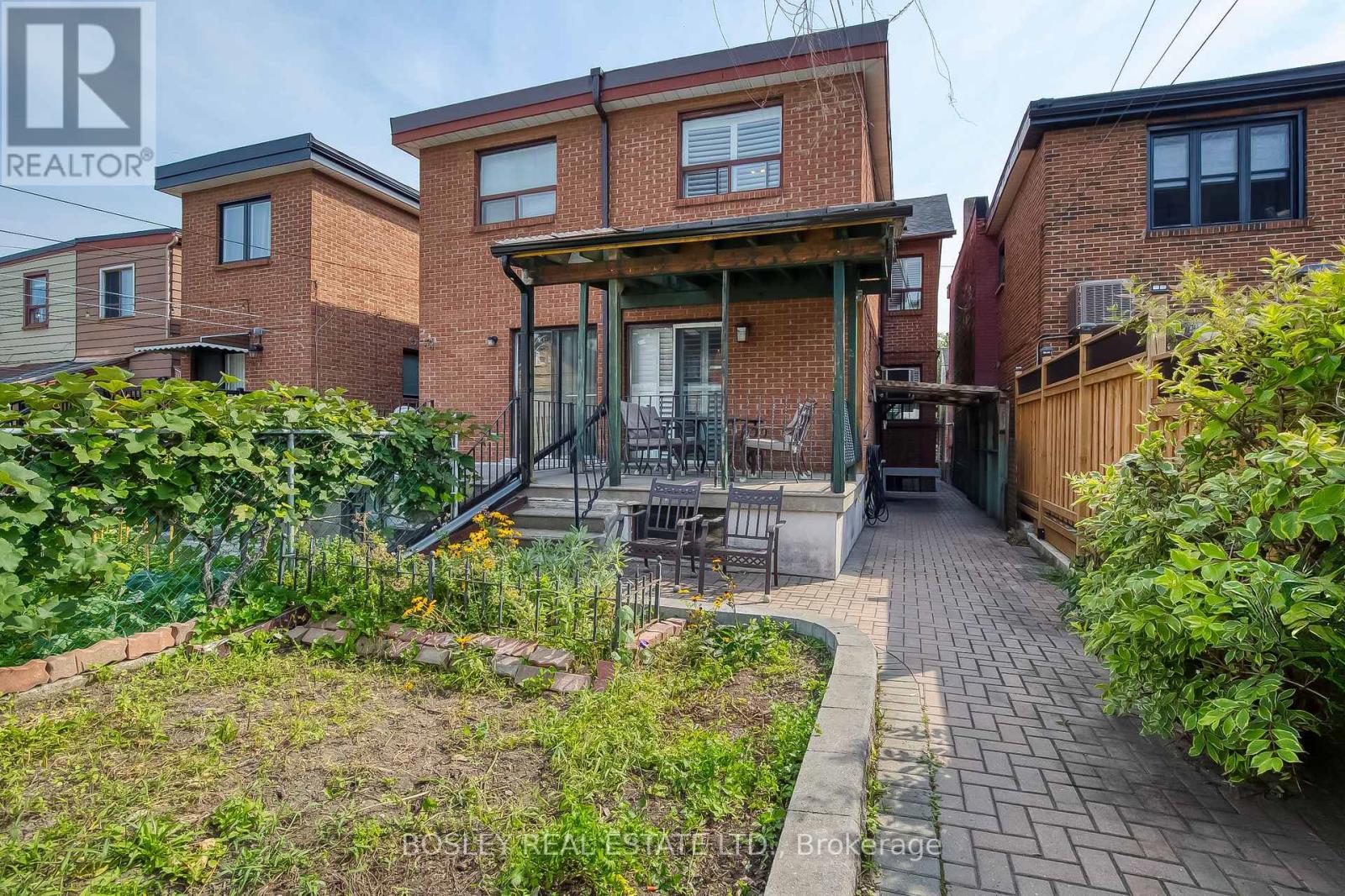122 Lisgar Street, Toronto, Ontario  M6J 3G3 - Photo 33 - C12638732