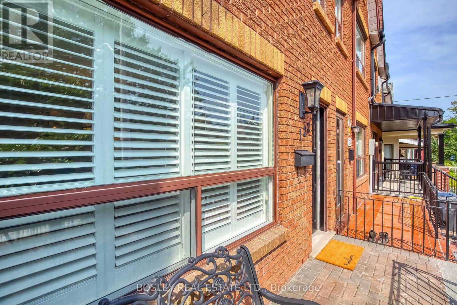 122 Lisgar Street, Toronto, Ontario  M6J 3G3 - Photo 4 - C12638732