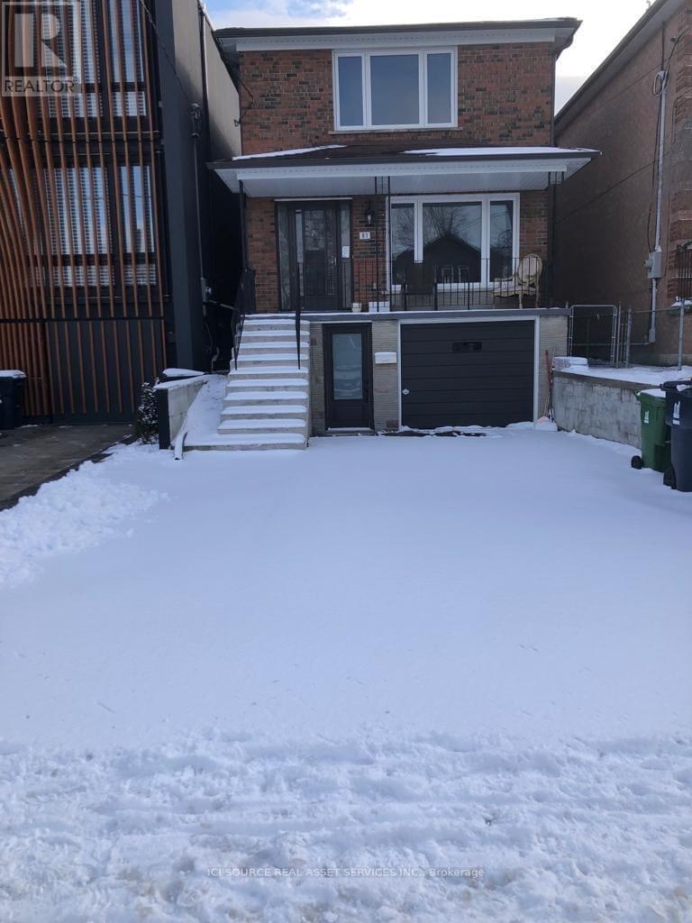 UPPER - 81 VIRGINIA AVENUE, Toronto, Ontario