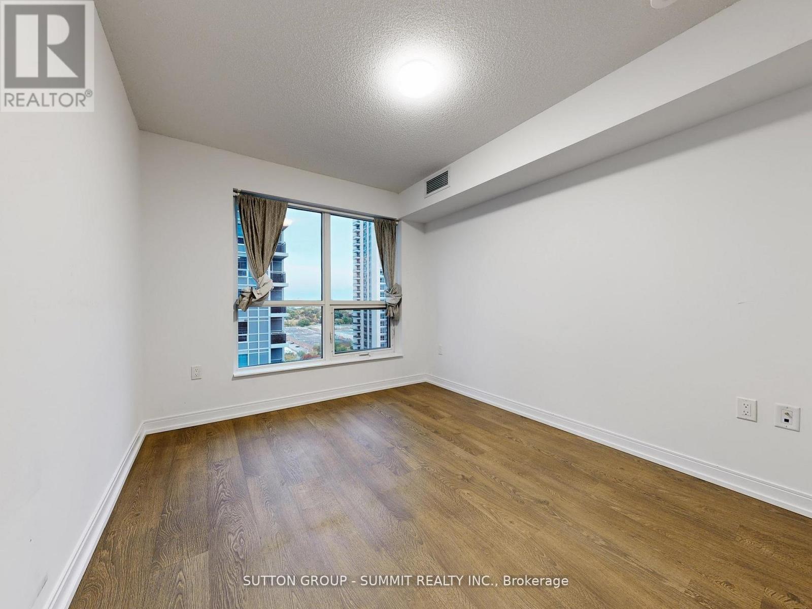 1717 - 275 Village Green Square, Toronto, Ontario M1S 0L8 - Photo 18 - E12638656