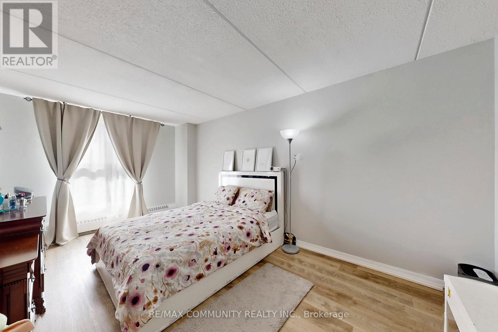 213 - 2 Glamorgan Avenue, Toronto, Ontario  M1P 2M8 - Photo 22 - E12638678