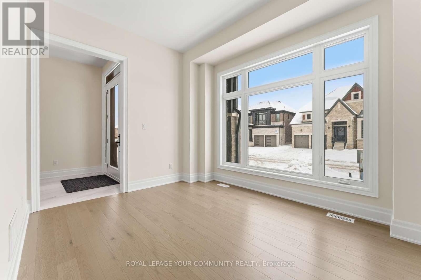 15 SAXBY FARM AVENUE, King, Ontario