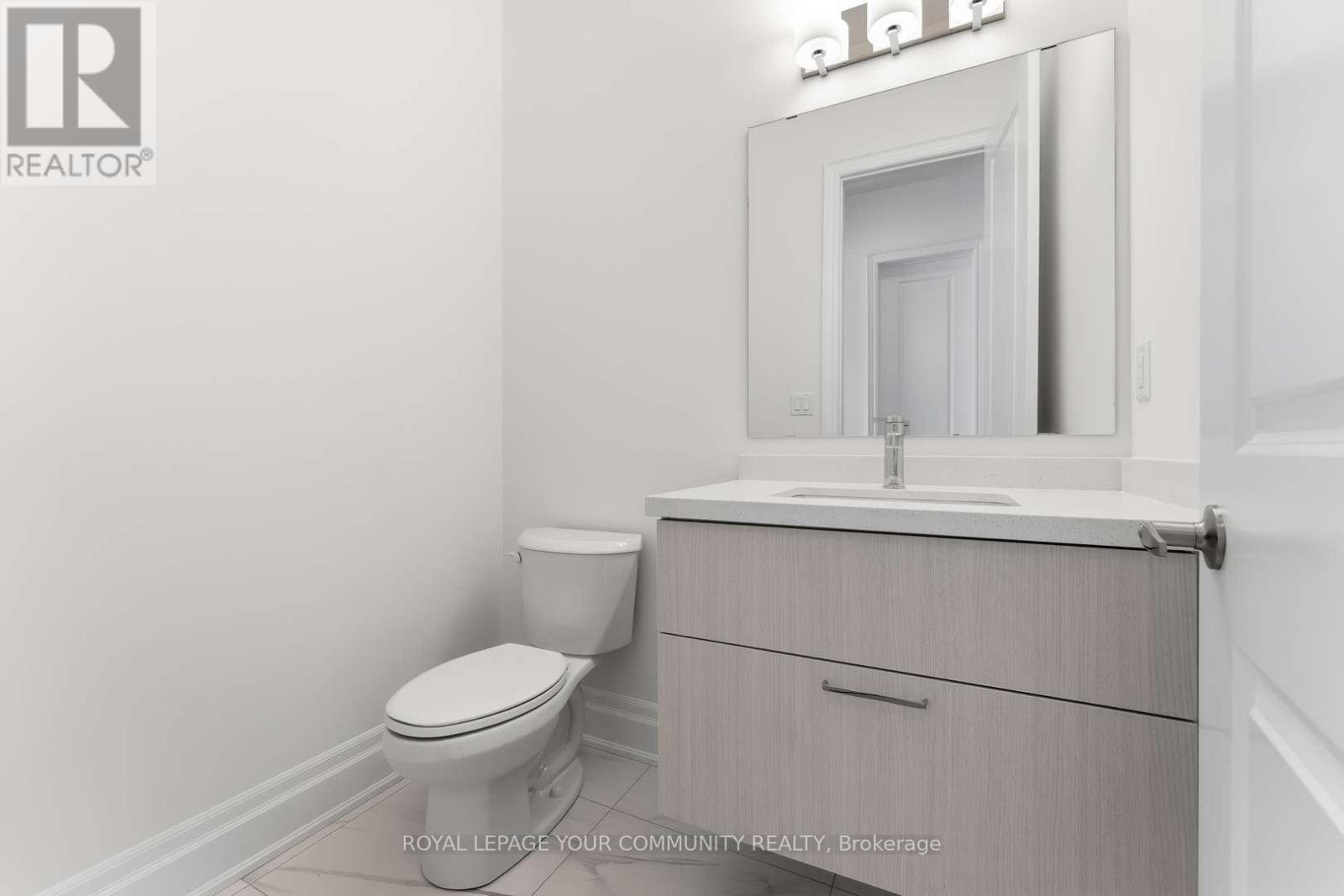 15 Saxby Farm Avenue, King (King City), Ontario  L7B 1K5 - Photo 10 - N12638608