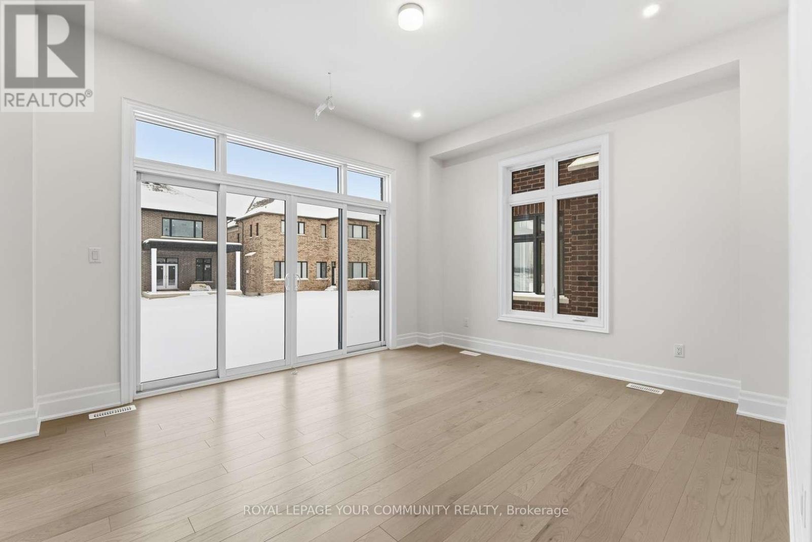 15 Saxby Farm Avenue, King (King City), Ontario  L7B 1K5 - Photo 11 - N12638608