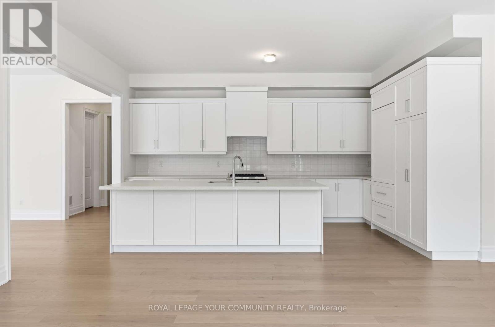 15 Saxby Farm Avenue, King (King City), Ontario  L7B 1K5 - Photo 17 - N12638608