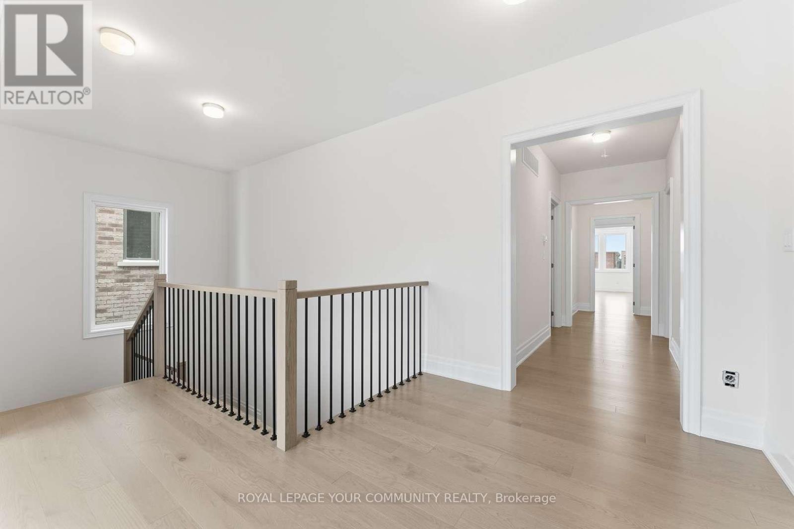 15 Saxby Farm Avenue, King (King City), Ontario  L7B 1K5 - Photo 24 - N12638608