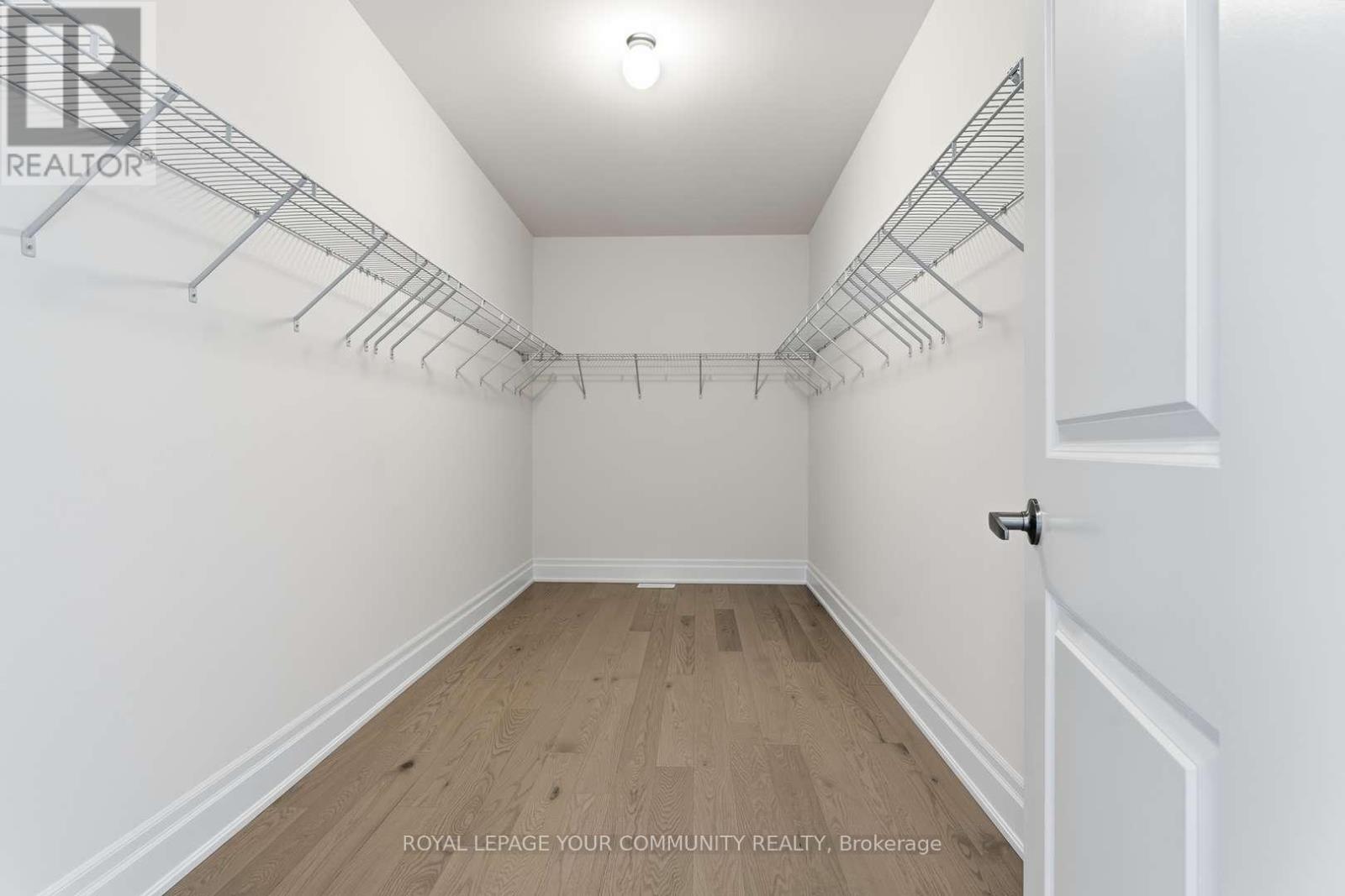 15 Saxby Farm Avenue, King (King City), Ontario  L7B 1K5 - Photo 36 - N12638608