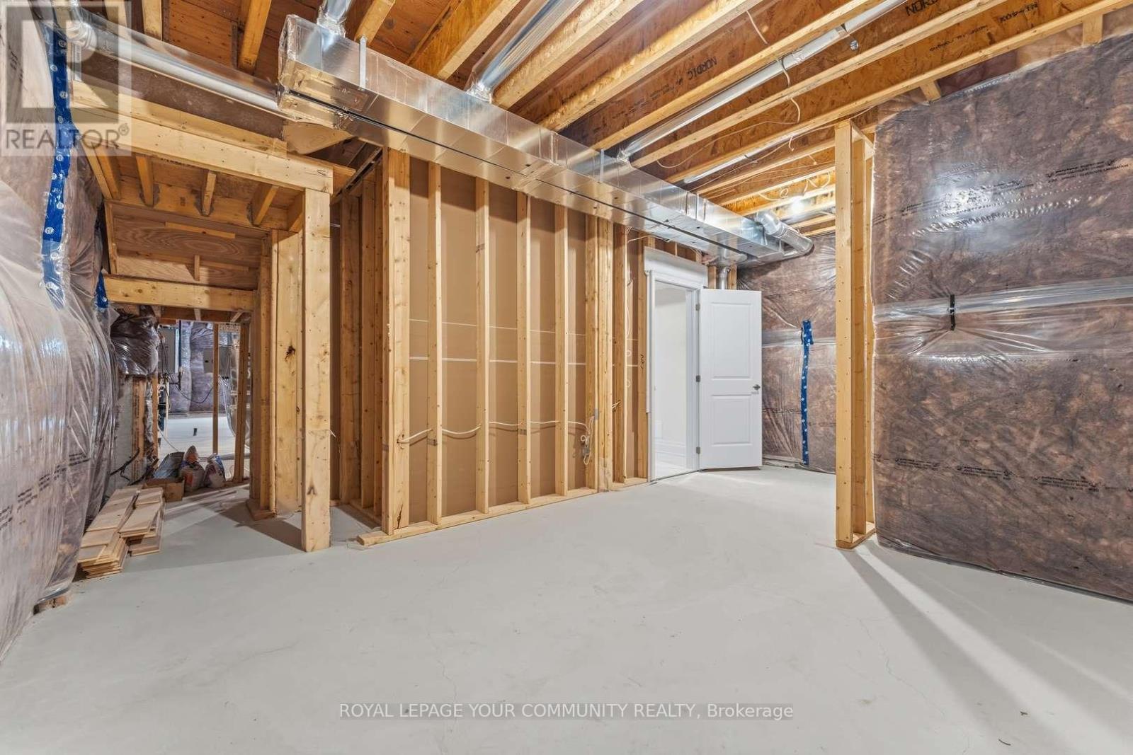 15 Saxby Farm Avenue, King (King City), Ontario  L7B 1K5 - Photo 48 - N12638608