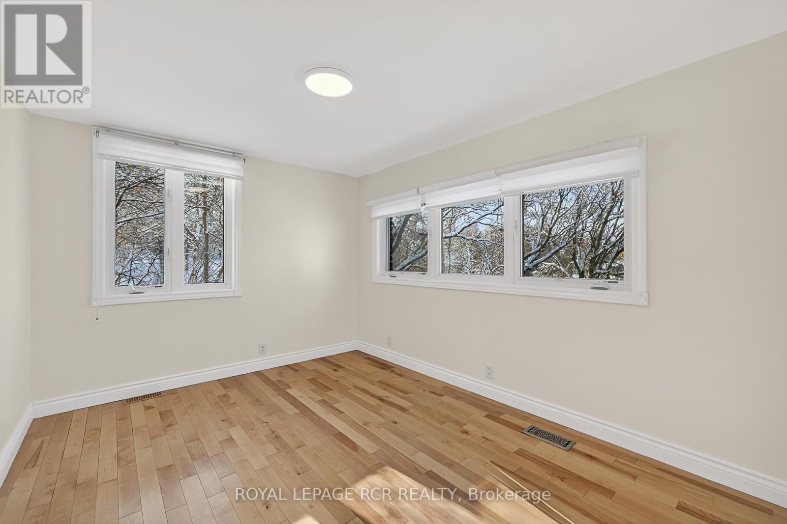 5555 Mount Albert Road, East Gwillimbury (Mt Albert), Ontario  L0G 1M0 - Photo 22 - N12638652