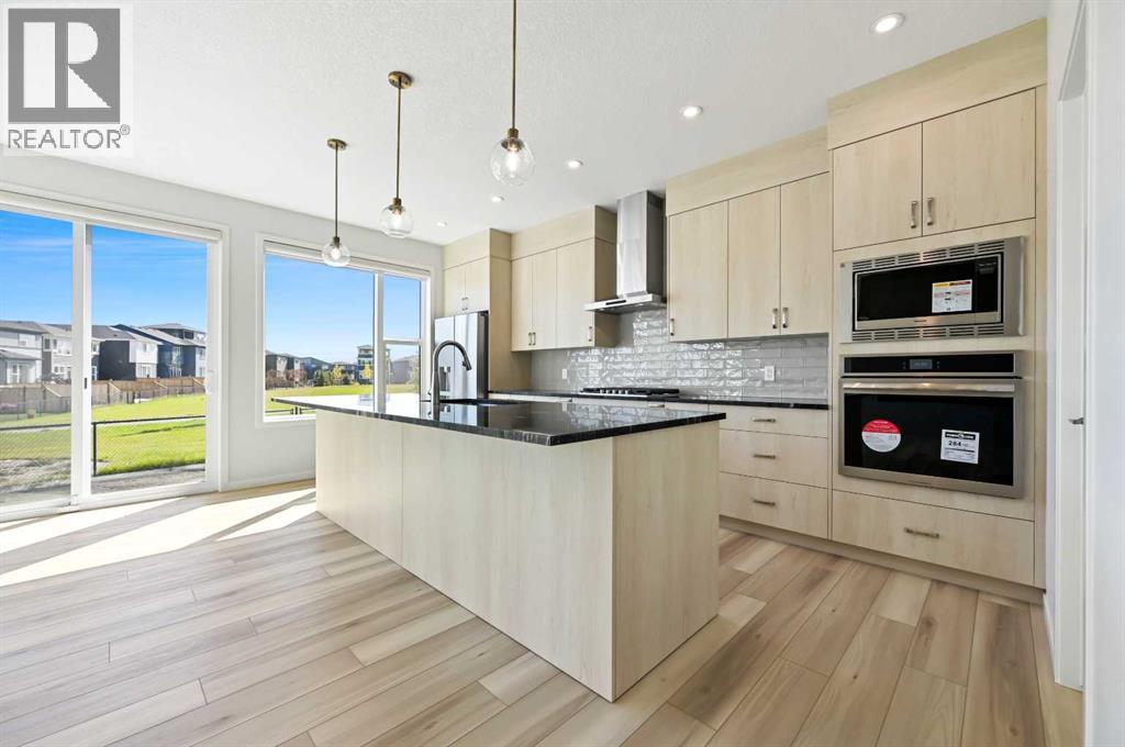 232 Belmont Park Sw, Calgary, Alberta  T2X 5T7 - Photo 11 - A2251792