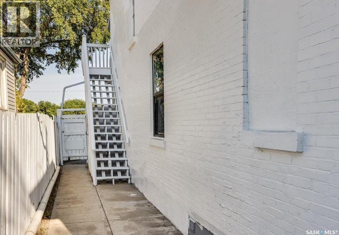 217 H Avenue S, Saskatoon, Saskatchewan  S7M 1W1 - Photo 17 - SK025734