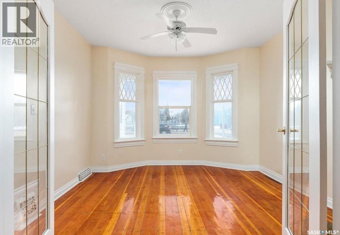 217 H Avenue S, Saskatoon, Saskatchewan  S7M 1W1 - Photo 5 - SK025734